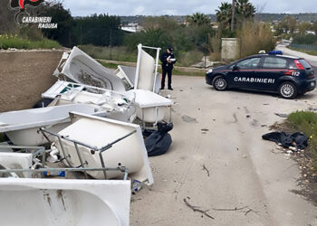 Ragusa, discarica abusiva a Bettafilava: due denunciati