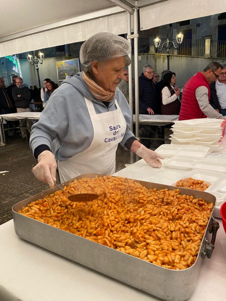 La Sagra dei cavatieddi a Monterosso Almo ha esaltato il gusto della tradizione