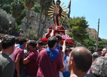 Non solo San Giorgio, il vescovo Rumeo intende cambiare pure la festa del Gioia a Scicli
