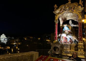 Monterosso Almo, ieri sera la processione con il simulacro dell’Addolorata
