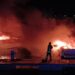 Porto di Scoglitti, inferno di fuoco: due imbarcazioni al rogo