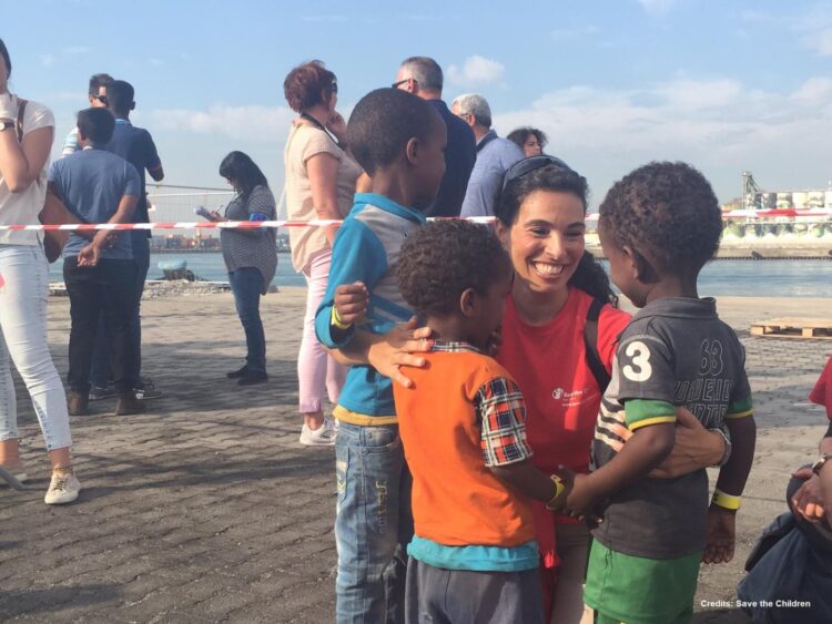 Pozzallo, nella notte lo sbarco di due minori soli arrivati dalla Libia