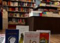 Modica, chiede un libro e ruba nella borsetta della dipendente