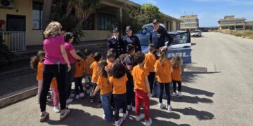 Pozzallo, la polizia di Stato vicina ai bimbi della scuola dell’infanzia