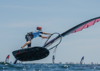 Windsurf, il ragusano Arturo Schininà si laurea vicecampione europeo under 17