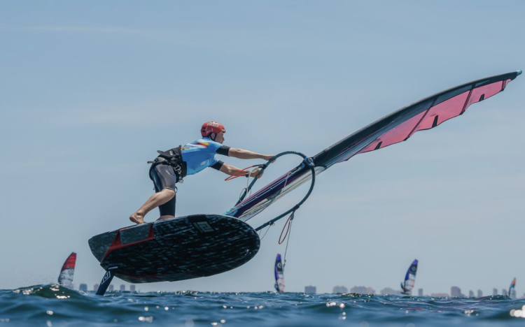 Windsurf, il ragusano Arturo Schininà si laurea vicecampione europeo under 17