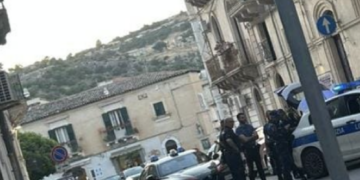 Scicli, auto investe un bambino che resta ferito