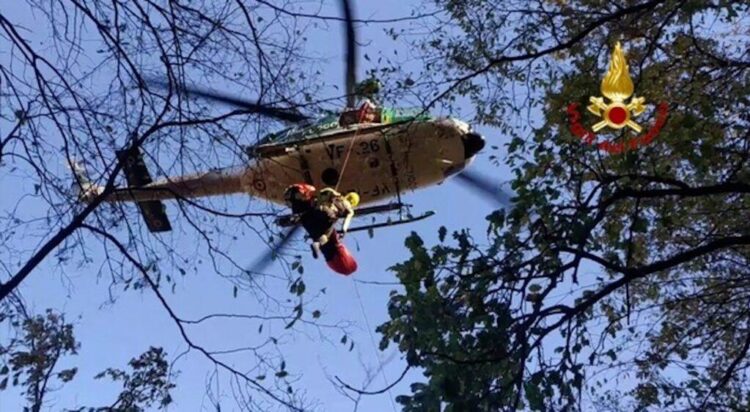 Paura a Modica, finisce in una scarpata sulla Loreto Gallinara