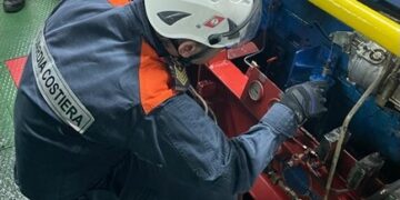 Irregolarità sui rifiuti a bordo, la Guardia costiera di Pozzallo ha elevato due sanzioni amministrative