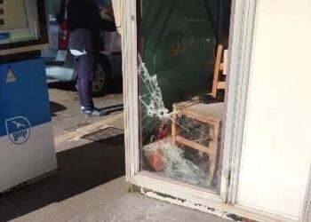 Modica, preso di mira il distributore di piazza Corrado Rizzone: ma la cassa era vuota