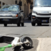 Ragusa, scontro tra auto e monopattino: ferita una ragazza