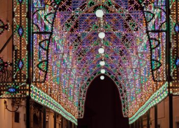 Addolorata a Comiso, suggestiva l’illuminazione artistica