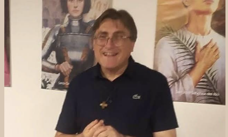 Scoglitti, il sacerdote che ricorda ai fedeli di rispettare le regole della differenziata