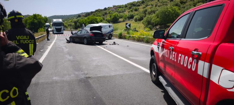Scontro tra tre auto, quattro feriti sulla Ragusa-Modica in prossimità del ponte Costanzo