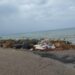 A Scoglitti spazzatura con vista mare