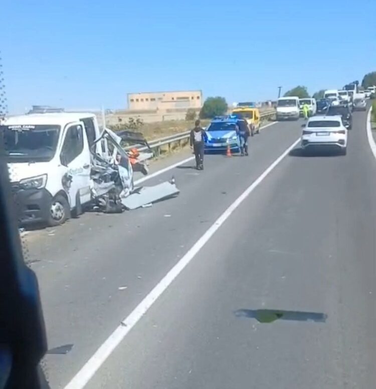 Grave incidente sulla Ragusa-Catania, falciati quattro operai impegnati nelle attività di cantiere