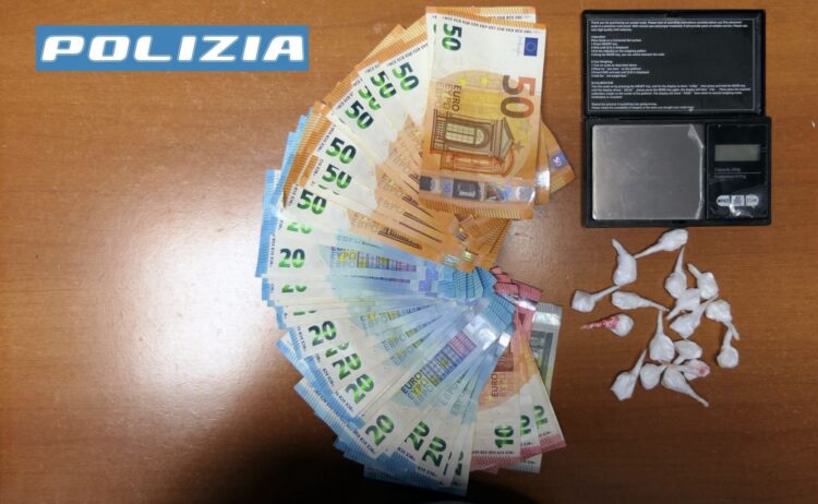 Vittoria, spaccio di droga: arrestata una 36enne