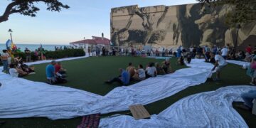 Il comitato per la pace e il disarmo ha promosso un’azione di sensibilizzazione a Pozzallo