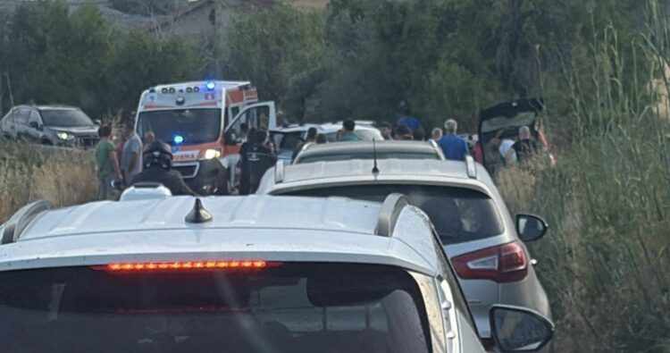 Modica, incidente stradale a Crocevie: scontro tra due auto