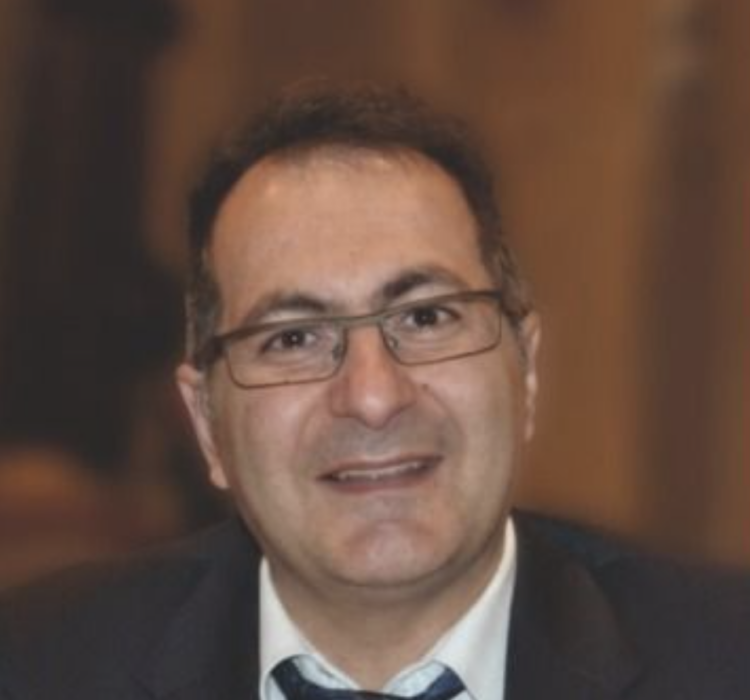 Ragusa piange la scomparsa di Francesco Calabrese. Aveva 55 anni