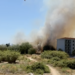 Divampa incendio accanto al mercato dei fiori a Vittoria, attimi di paura per una palazzina lambita dalle fiamme