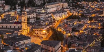Modica, la quiete notturna sempre più un problema per i residenti di corso Umberto e del quartiere Dente