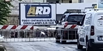 Vittoria, passaggio a livello di nuovo bloccato a Vittoria