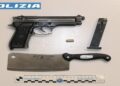 Vittoria, girava con una mannaia e una pistola giocattolo senza tappo rosso: denunciato 50enne