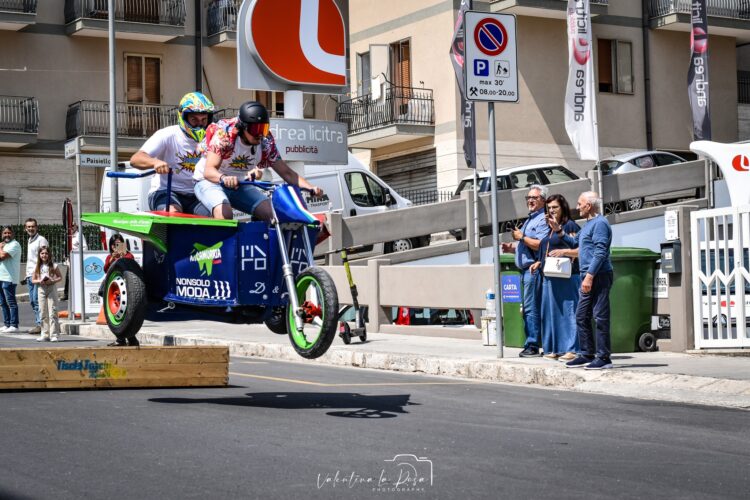 Ragusa, domani è tempo di Wacky races: dodici i bolidi senza motore in pista
