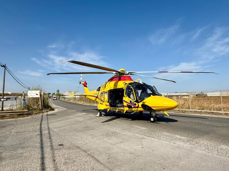 Grave incidente stradale a Scoglitti, 53enne in elisoccorso al Cannizzaro di Catania