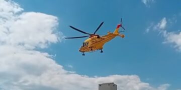Scoglitti, cade con il monopattino e viene trasferito in elisoccorso a Catania