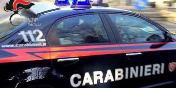 Modica, ruba più di mille euro all’interno di due librerie: finisce in carcere