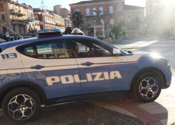 Vittoria, aveva con sé un coltello con una lama di 7 centimetri: denunciato 19enne