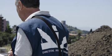 La Dia di Catania sequestra beni per centomila euro a due fratelli ragusani