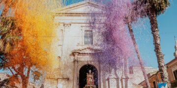 Festa del patrono San Biagio a Comiso, ieri la lunga processione
