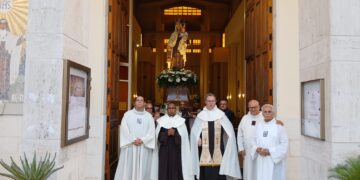 Ragusa e la processione in onore della Madonna del Carmine, ieri sera numerosi fedeli e devoti