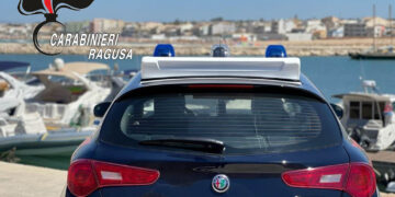 Scoglitti, inseguito e bloccato un marocchino che deteneva un’arma da taglio