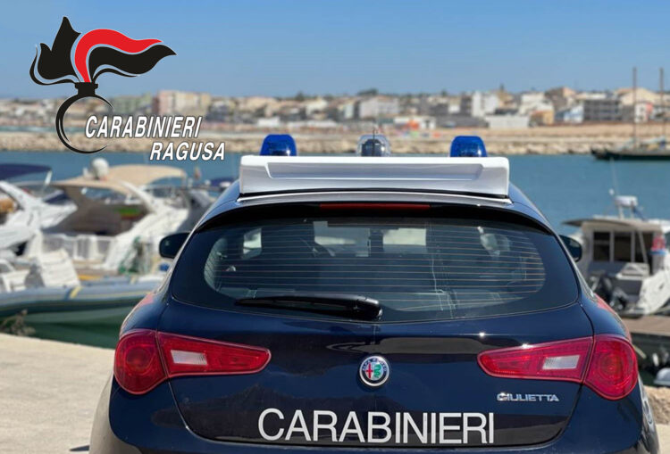 Scoglitti, inseguito e bloccato un marocchino che deteneva un’arma da taglio