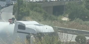 Modica stretta nella morsa del traffico