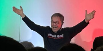 Amedeo Fusco torna a raccontare Frida Kahlo, domenica primo appuntamento del nuovo tour estivo a Donnalucata