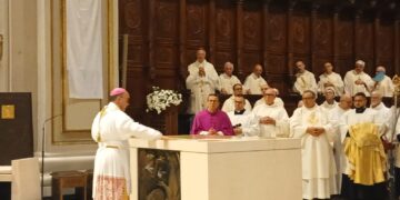 Benedetti e consacrati in cattedrale a Ragusa i nuovi poli liturgici