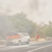 Suv in fiamme sulla Ragusa-Modica