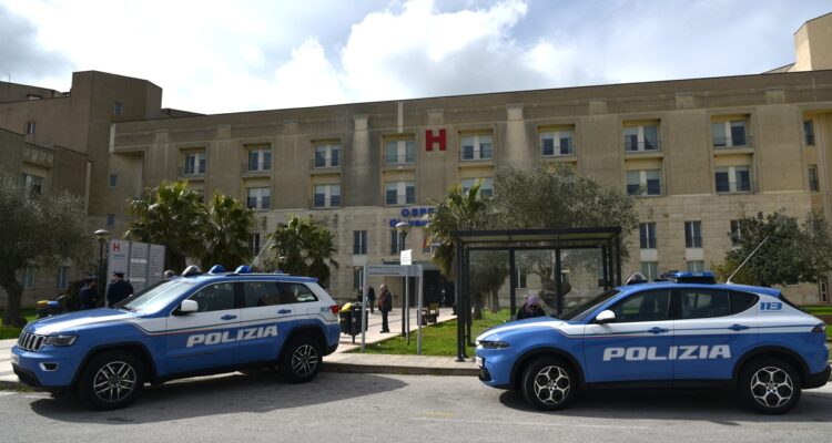 Ragusa, aggredita un medico all’ospedale: denunciata una 23enne