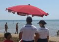 Occupazione abusiva di spiaggia libera, sequestrate 21 attrezzature a Pozzallo