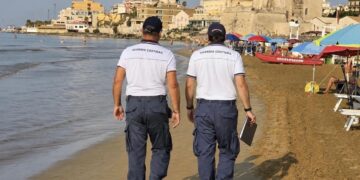 Ferragosto sicuro in provincia di Ragusa, Guardia costiera in campo