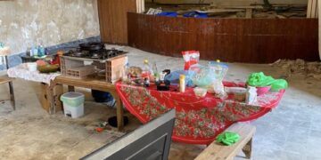 Modica, abitavano abusivamente i locali dell’ex scuola elementare “Istituto Maria Ausiliatrice”