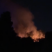Fiamme nella riserva del Pino d’Aleppo, situazione critica a Vittoria