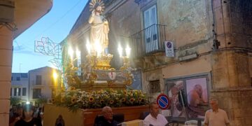 Santissimo Salvatore a Chiaramonte, ieri sera la processione con il simulacro