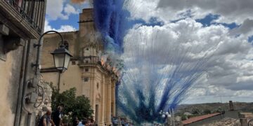 E’ il momento della “Sciuta” della Madonna della neve