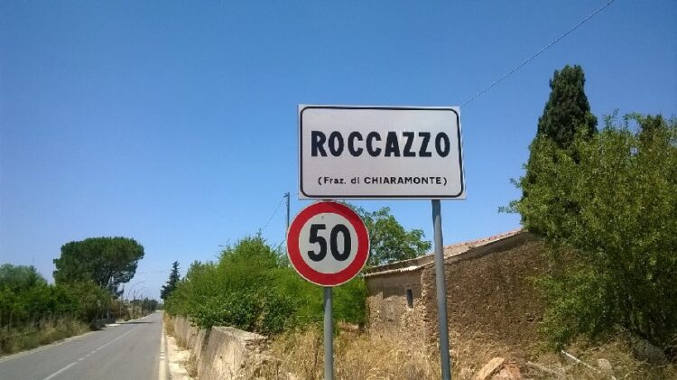 Roccazzo, malore per un cittadino tunisino che cade dal trattore e muore